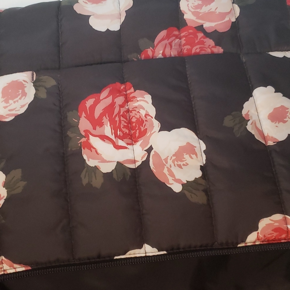 Vest - Picture 3 of 3